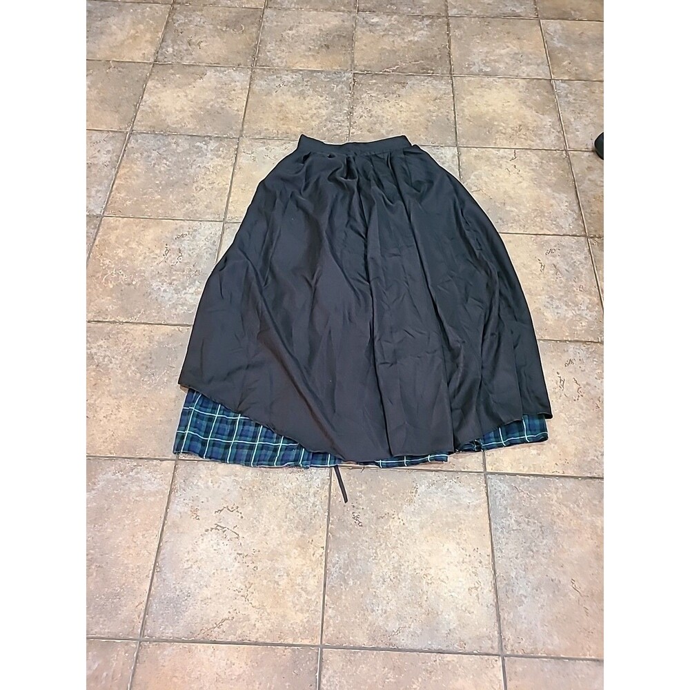 Long black plaid women skirt Maxi Pin Tuck skirt Warm winter skirt 2 Layers